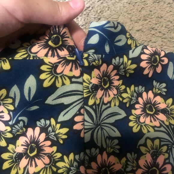 Adorable Topshop Tank - Picture 3 of 4